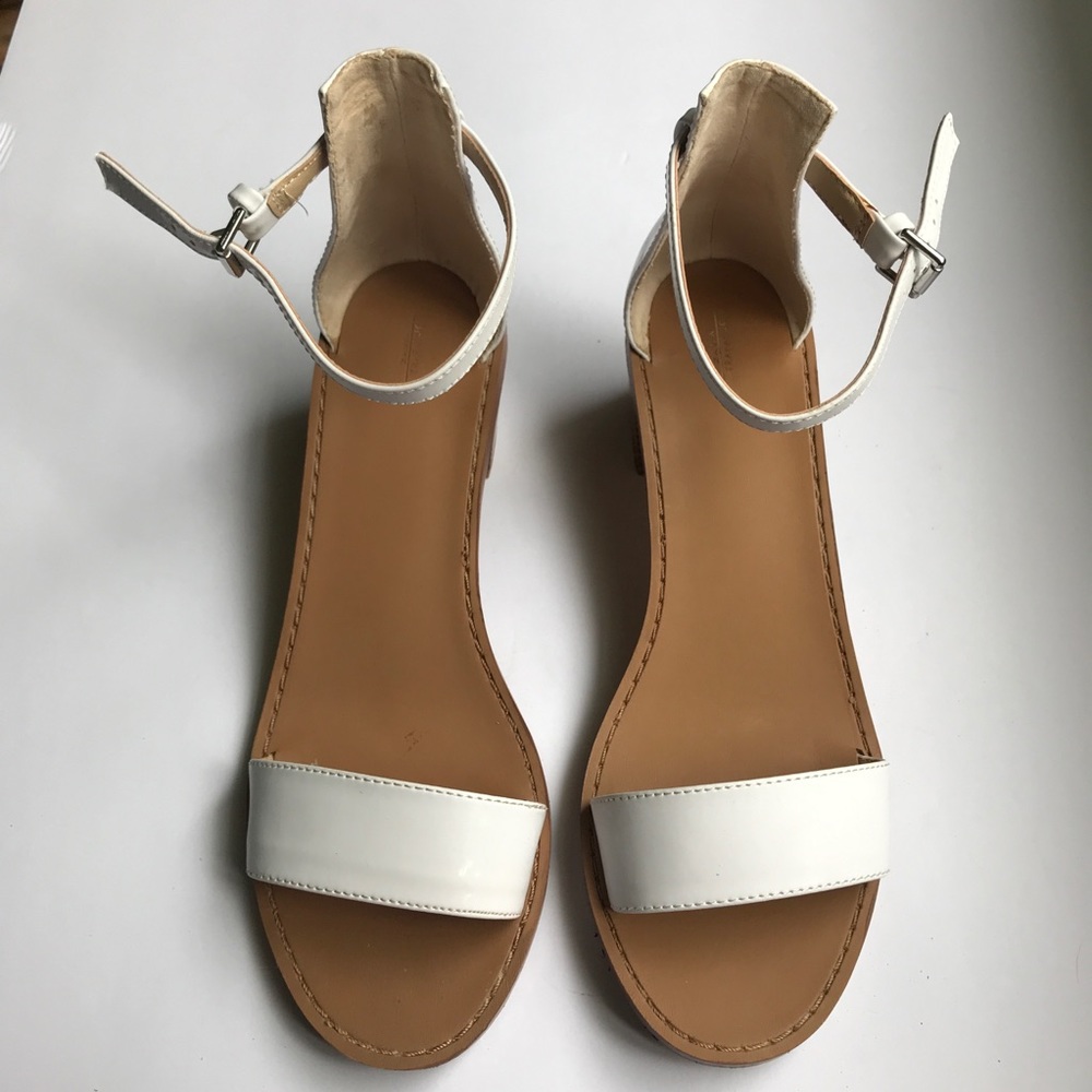 Zara  Low Heeled Strappy Sandals Size 8